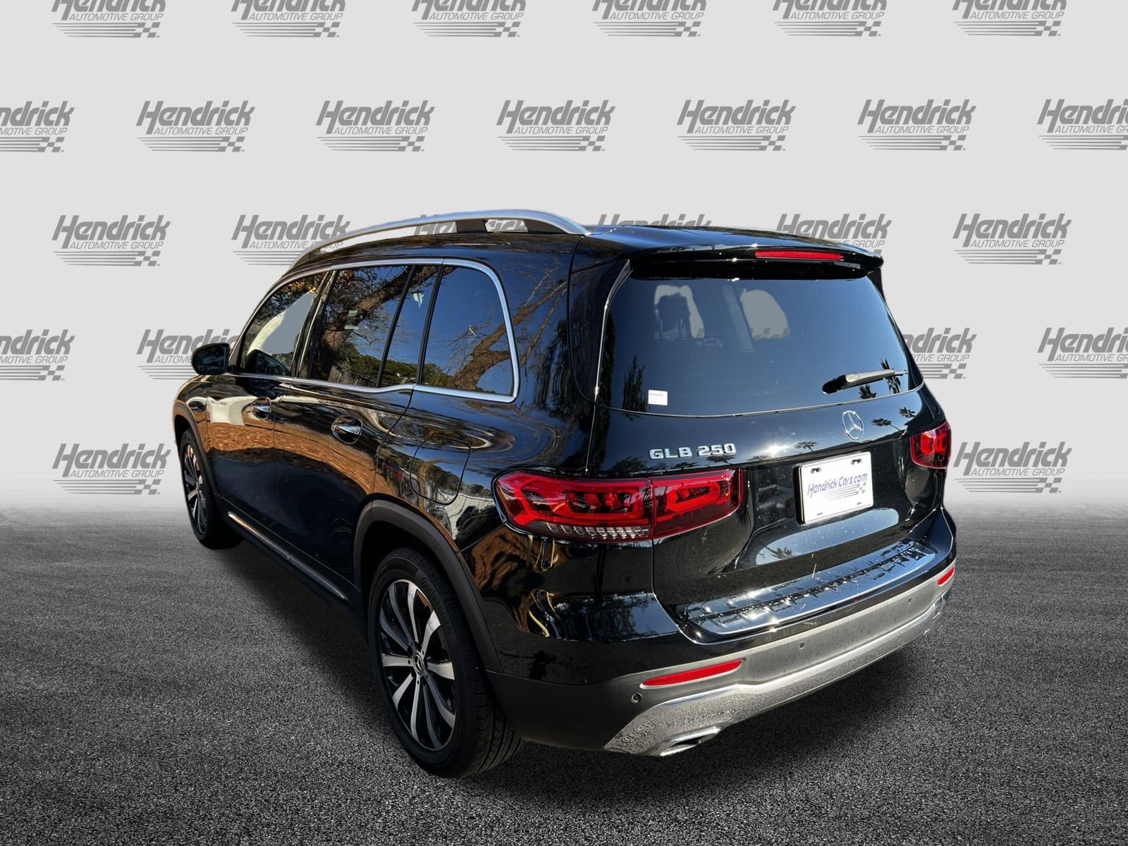 Used 2021 Mercedes-Benz GLB 250 image 7