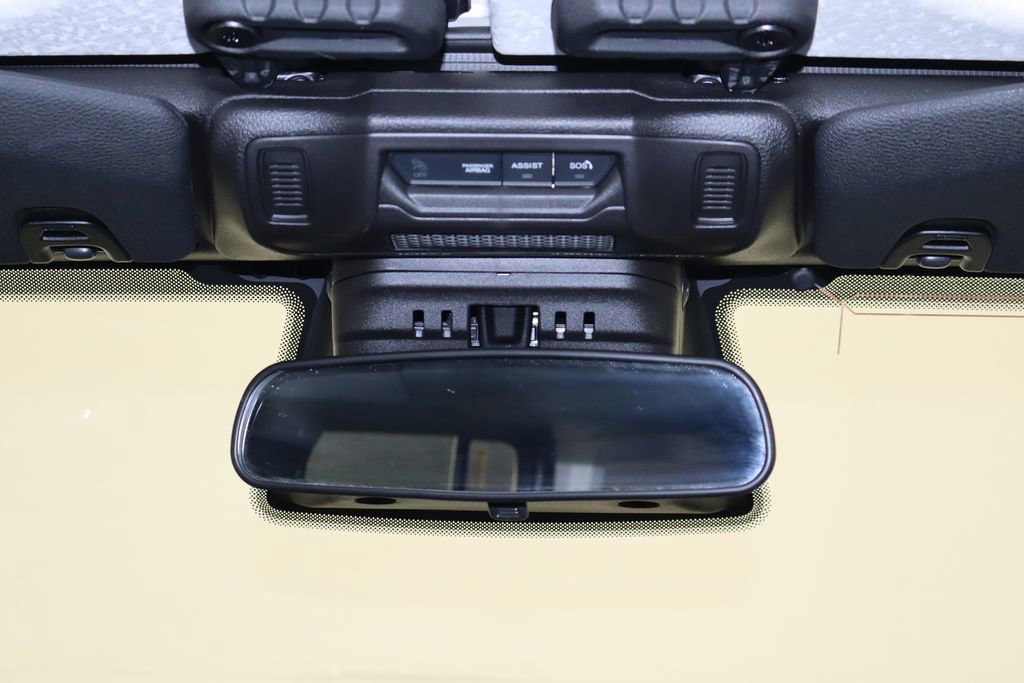 Used 2025 Jeep Wrangler Unlimited Sahara w/ Safety Group image 24