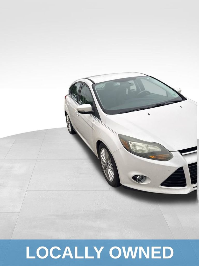 Used 2014 Ford Focus Titanium FWD image 4