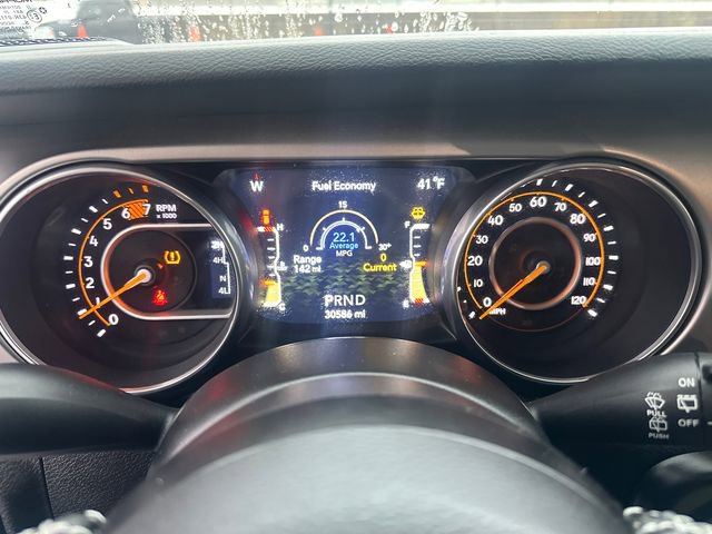 Used 2021 Jeep Wrangler Sport image 20