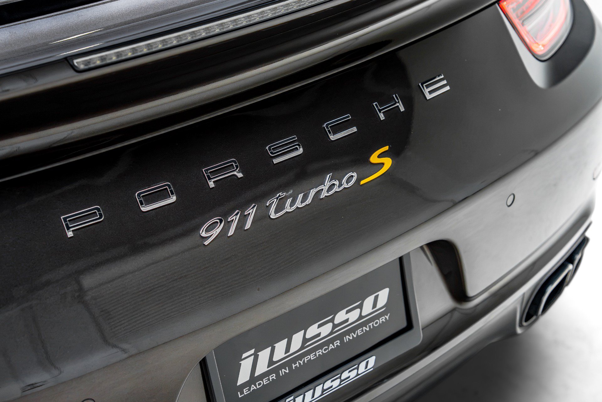 Used 2015 Porsche 911 Turbo AWD/4WD image 29
