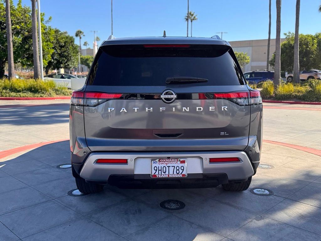 Certified 2024 Nissan Pathfinder SL FWD image 7