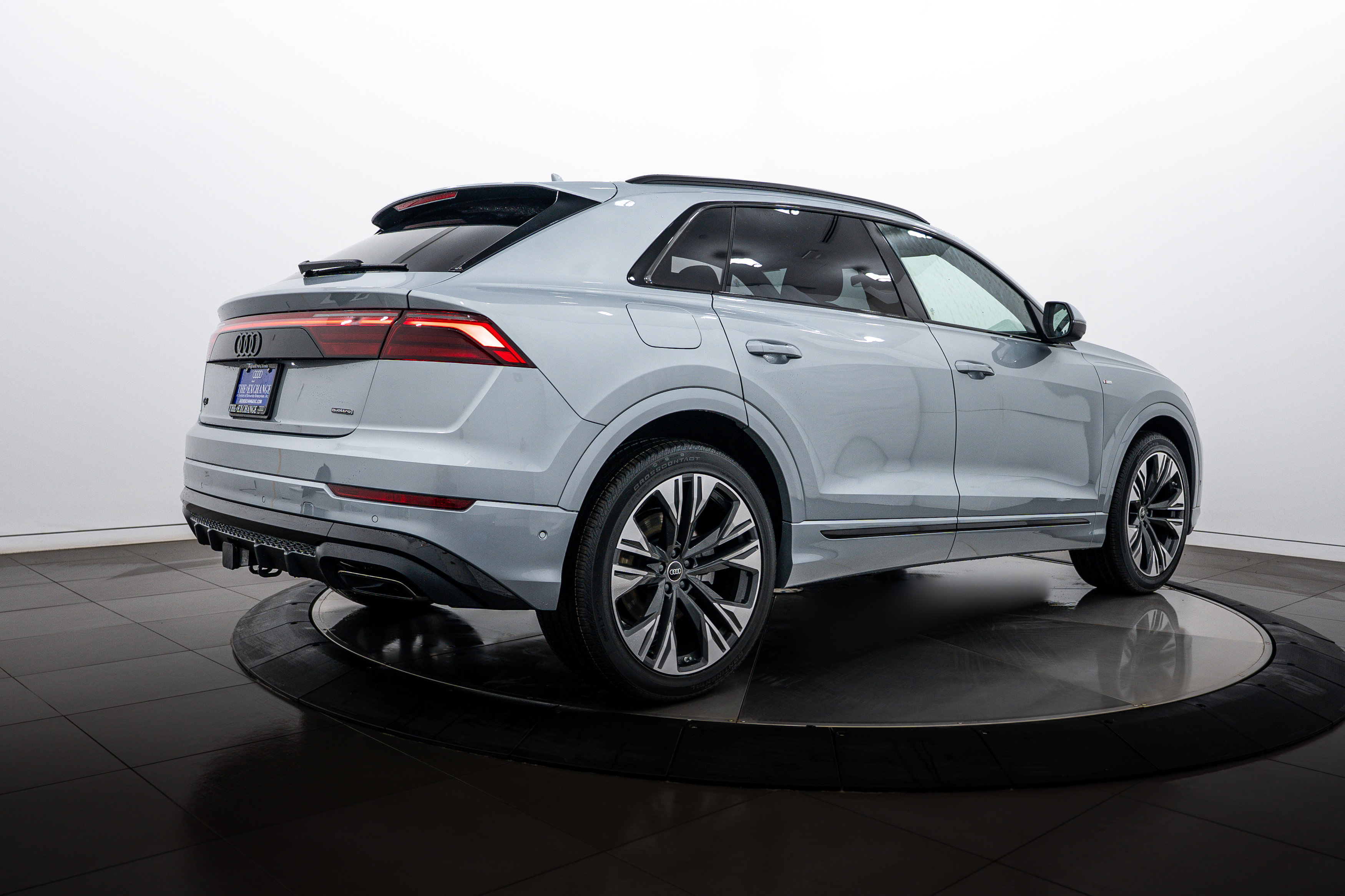 New 2026 Audi Q8 Premium Plus AWD/4WD image 4