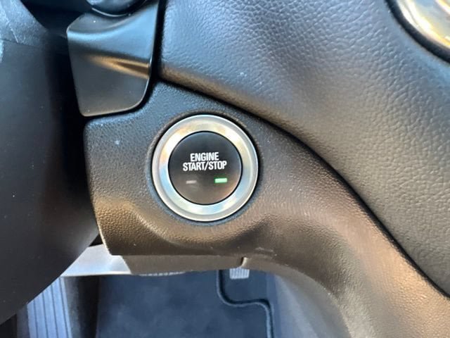 Used 2024 Chevrolet Equinox LT AWD/4WD image 20