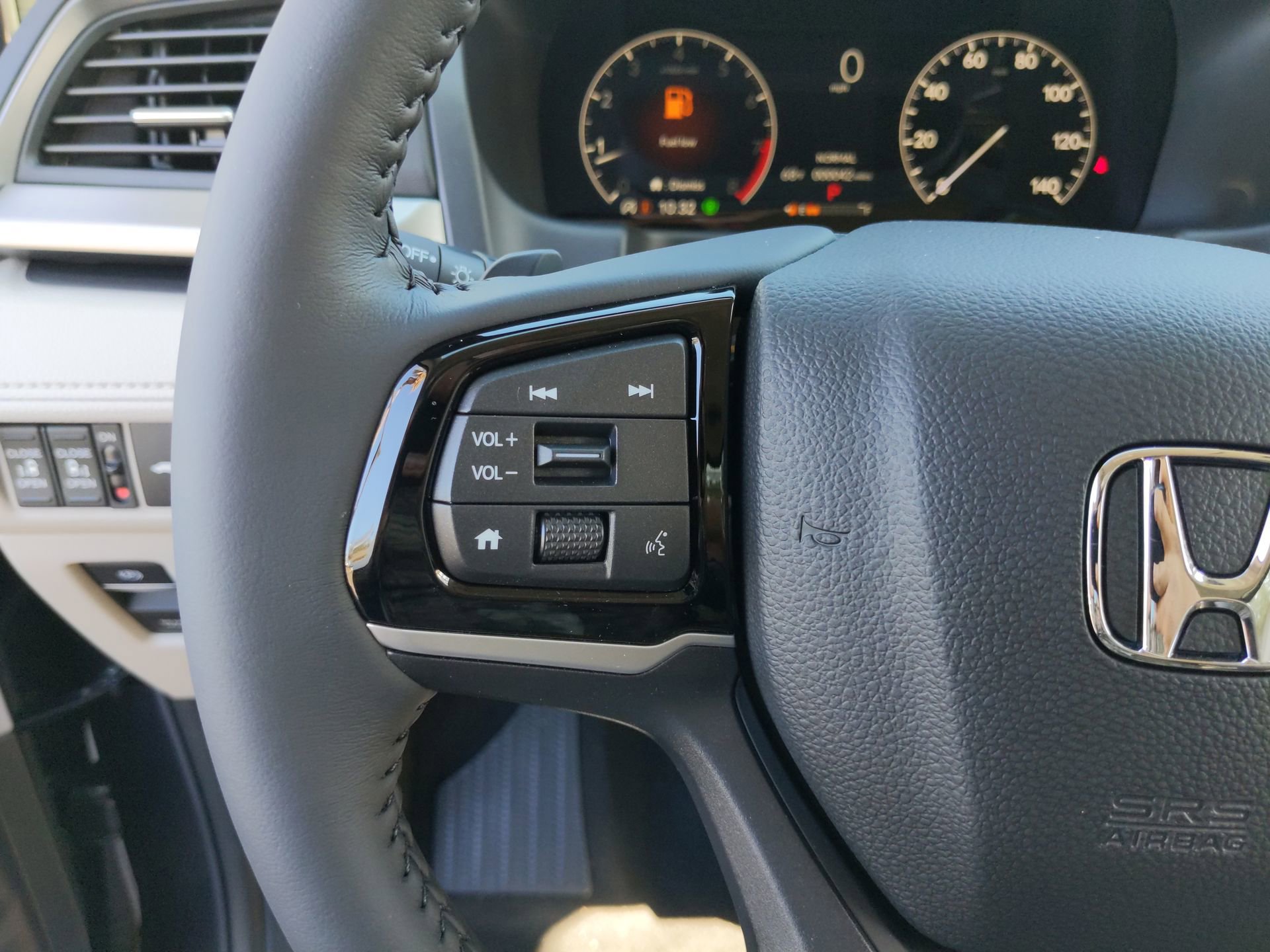 New 2026 Honda Odyssey EX-L image 30
