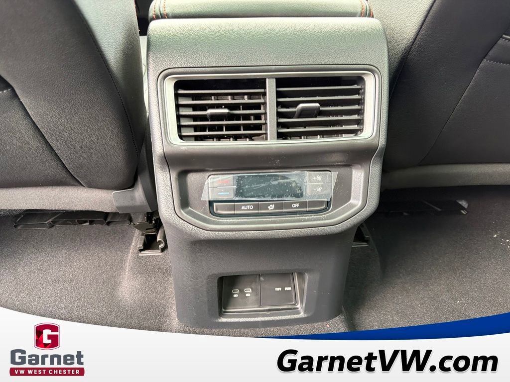 New 2026 Volkswagen Atlas Peak Edition AWD/4WD image 32