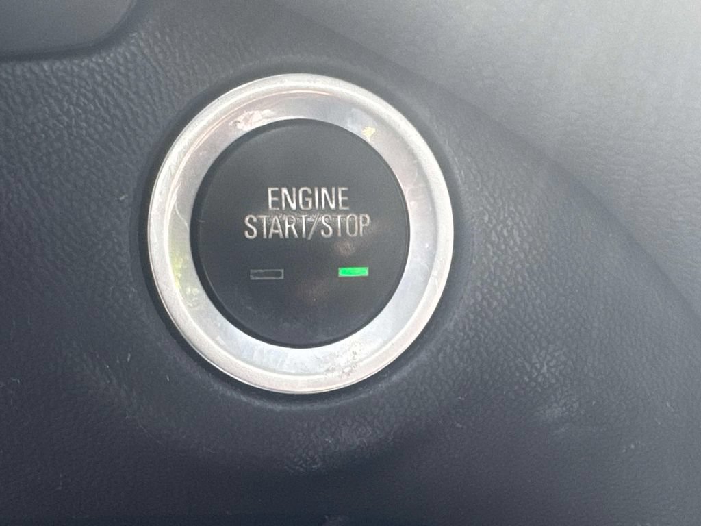 Used 2018 Chevrolet Equinox LT AWD/4WD image 24