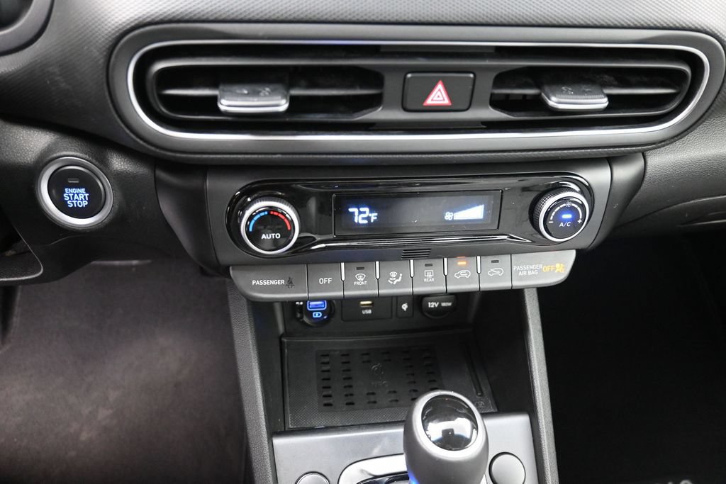 Used 2022 Hyundai Kona Limited FWD image 28