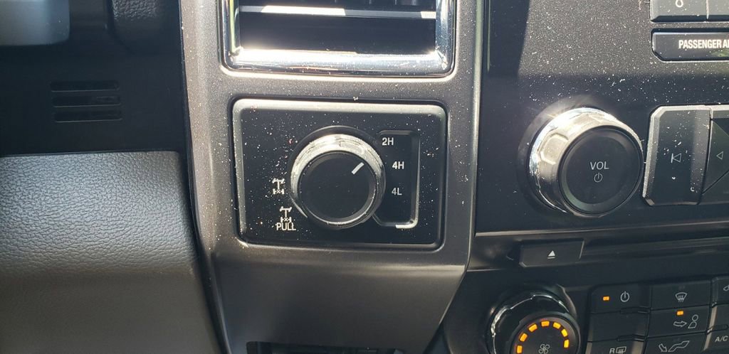 Used 2015 Ford F150 XLT w/ Equipment Group 301A Mid image 18