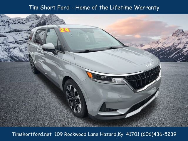 Used 2024 Kia Carnival EX image 5