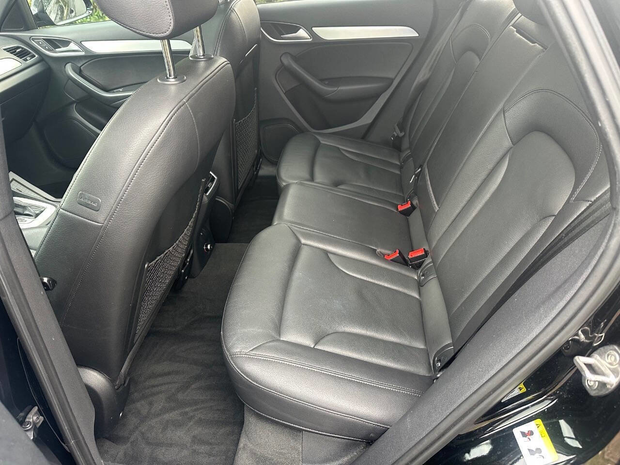 Used 2018 Audi Q3 2.0T Premium image 12