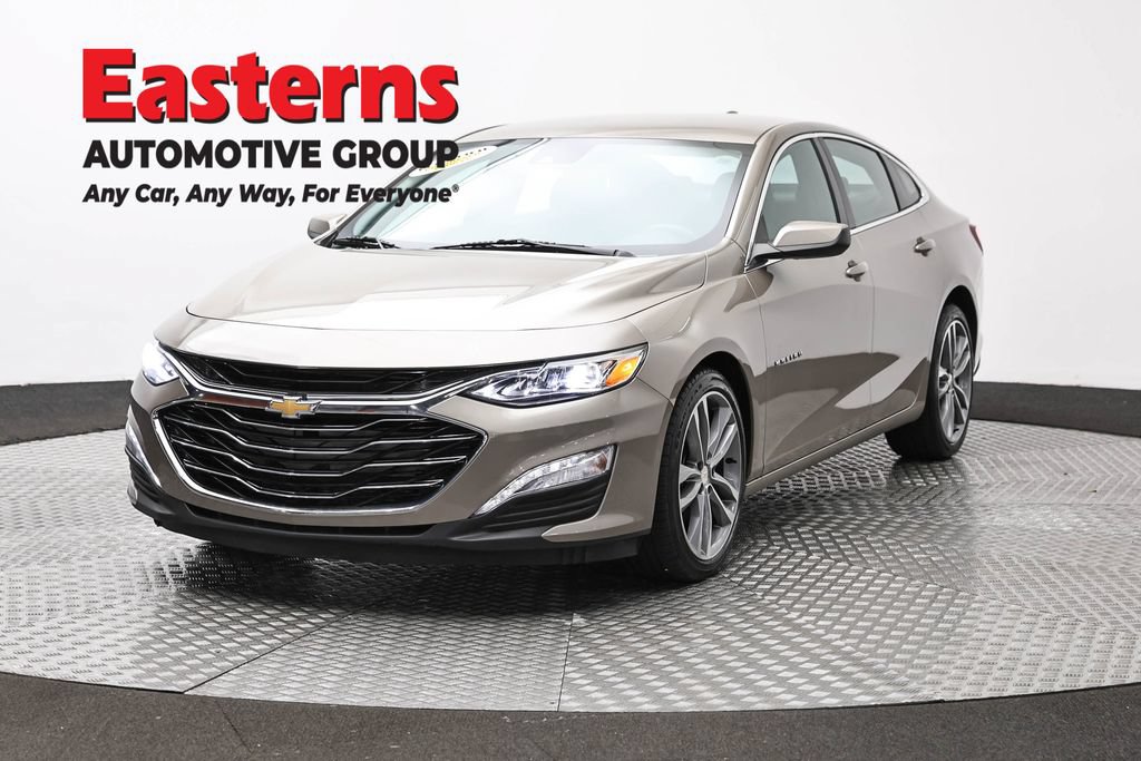 Used 2024 Chevrolet Malibu LT FWD image 1