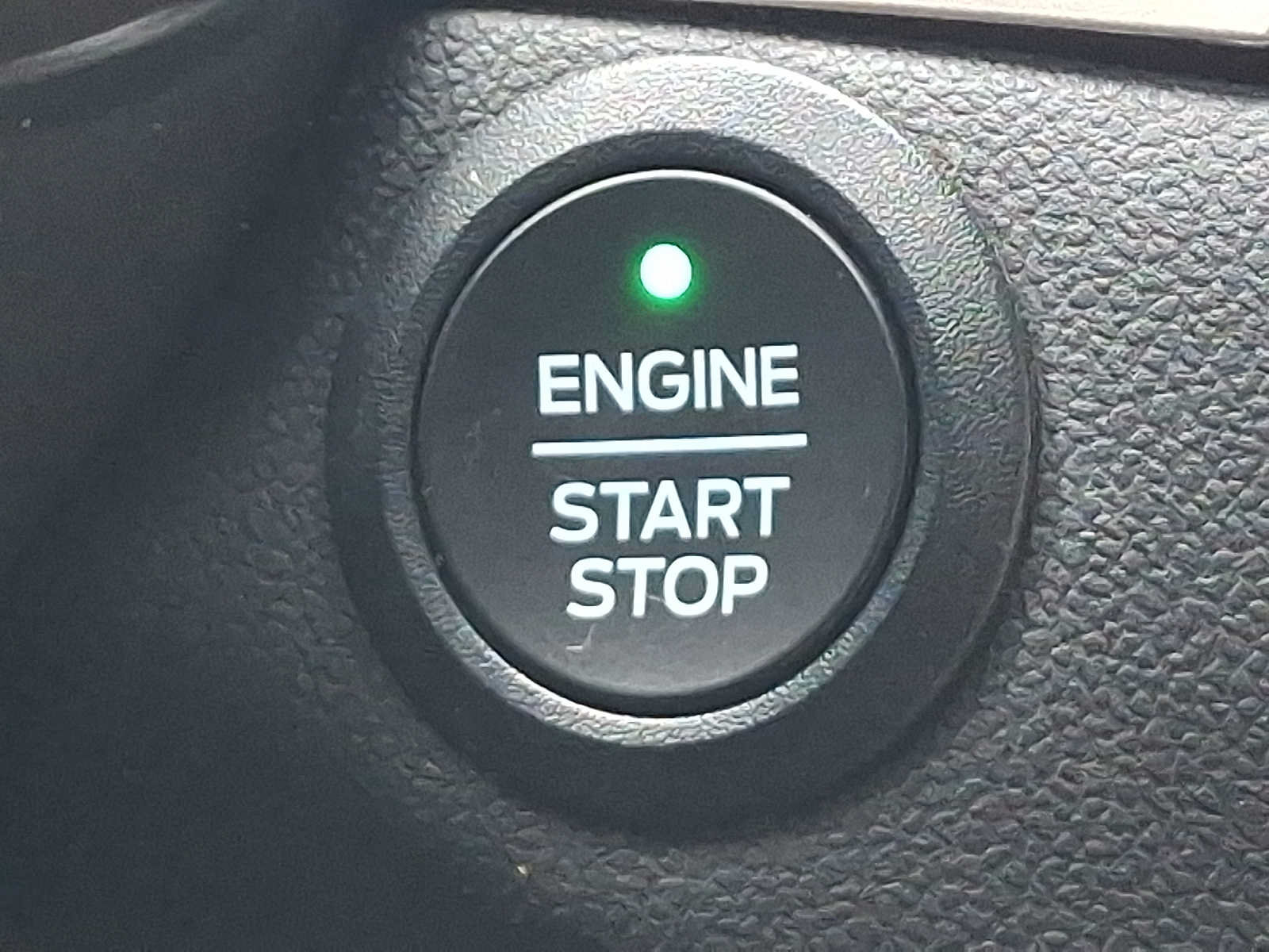 Used 2022 Ford Escape SE AWD/4WD image 23