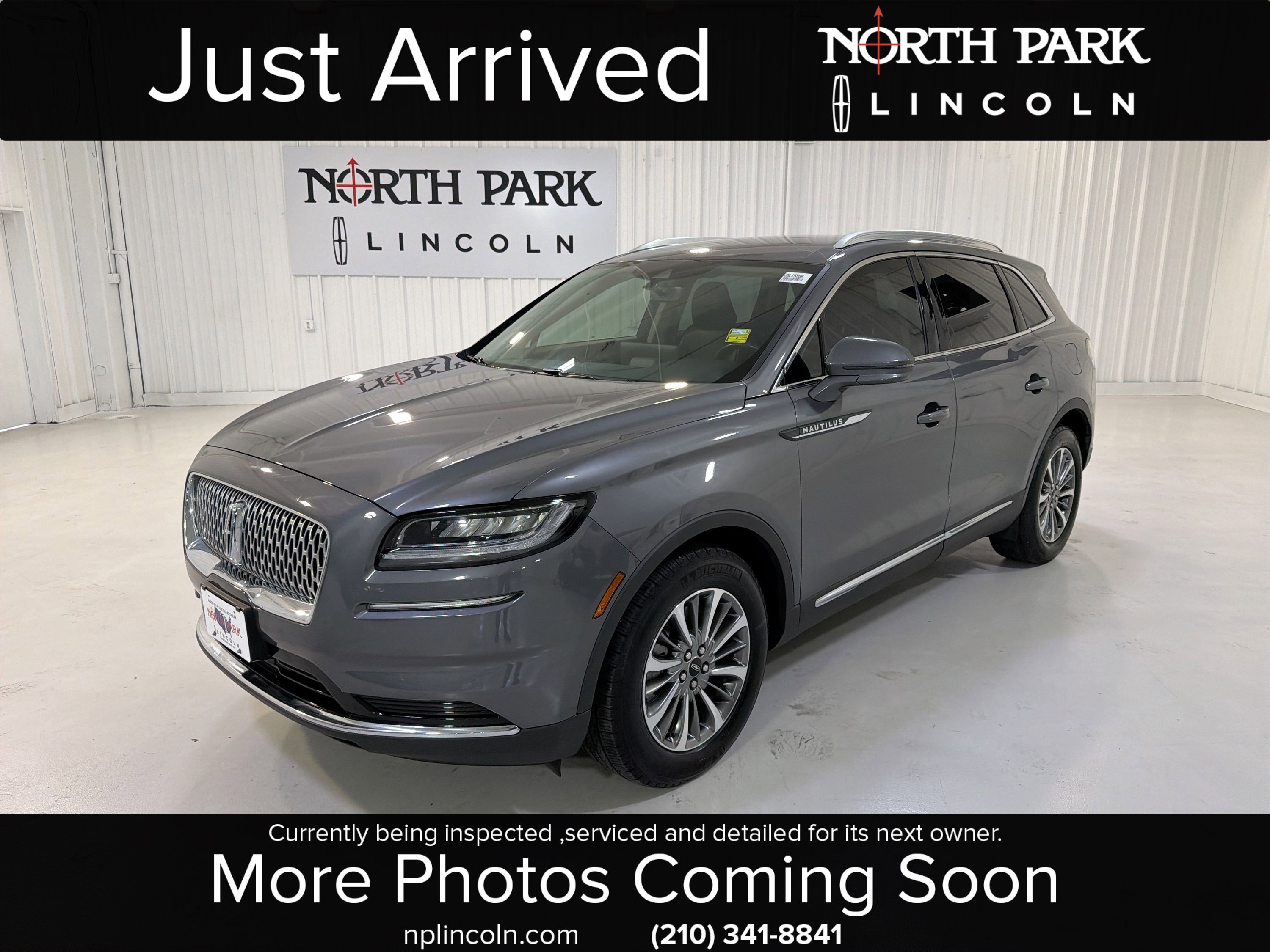 Used 2023 Lincoln Nautilus FWD image 1