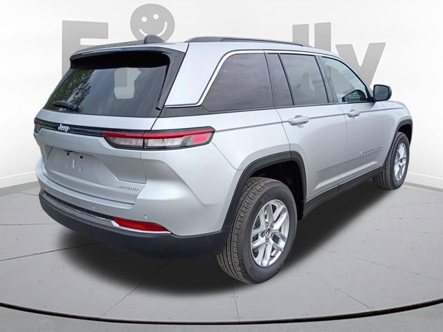 New 2026 Jeep Grand Cherokee Laredo X AWD/4WD image 5