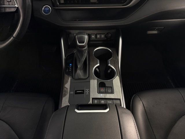 Used 2020 Toyota Highlander Platinum image 48