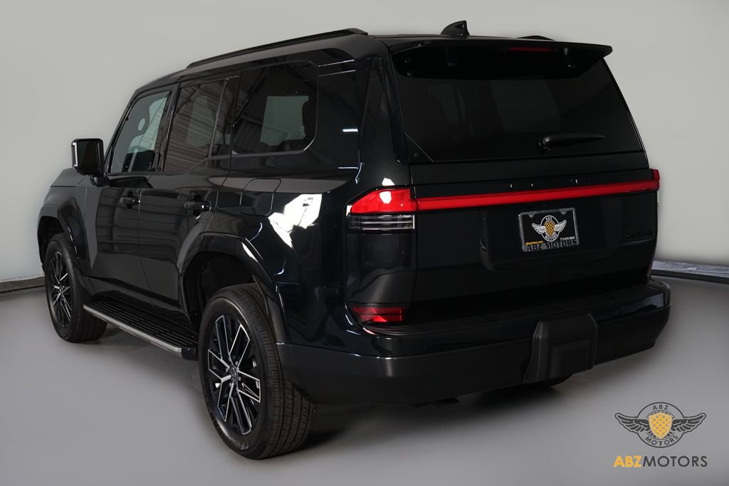 Used 2026 Lexus GX 550 image 7