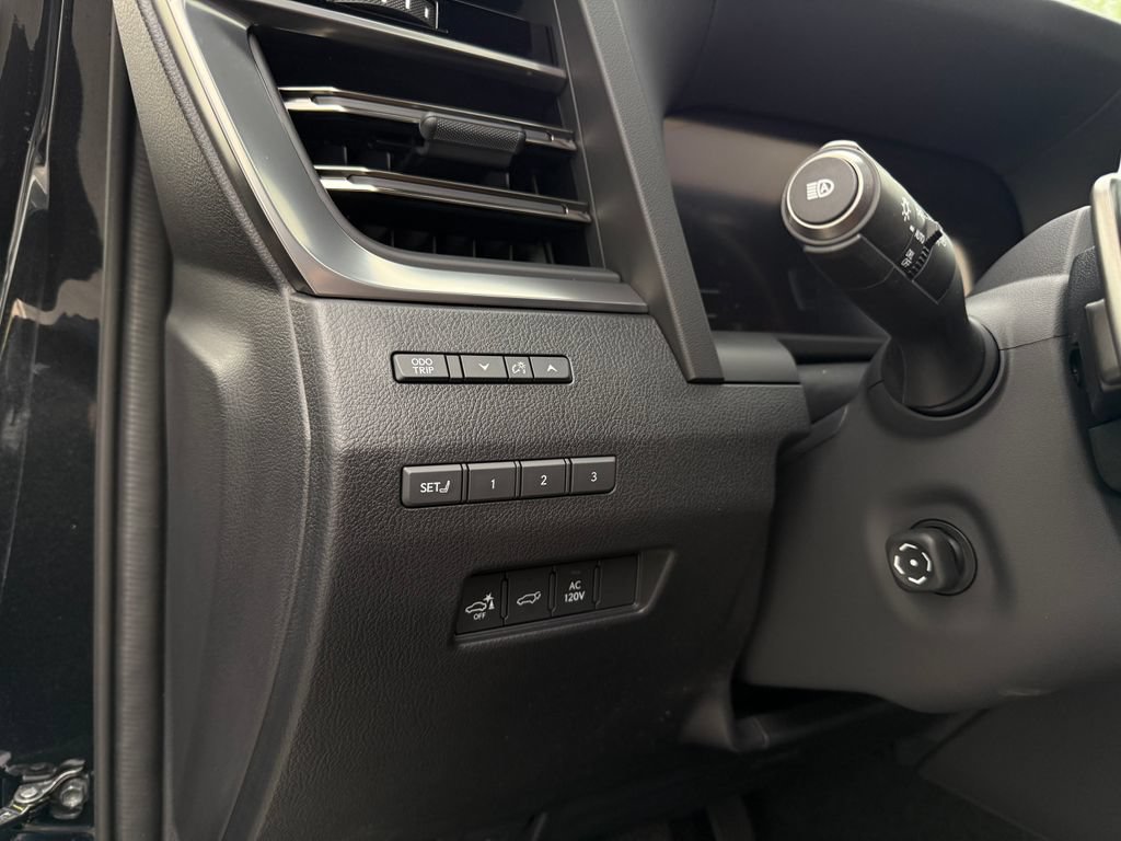 Used 2026 Lexus GX 550 w/ Accessory Package (ZB) AWD/4WD image 42