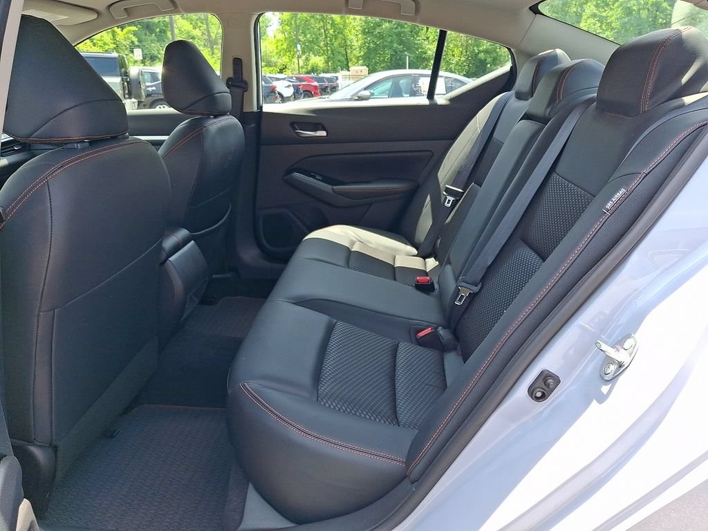 Certified 2024 Nissan Altima 2.5 SR FWD image 11