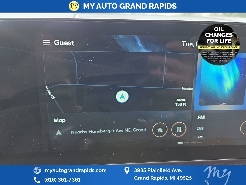 Used 2025 Hyundai Santa Fe Limited image 32