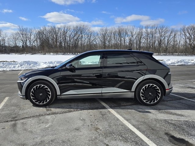 Used 2024 Hyundai Ioniq 5 Limited image 10