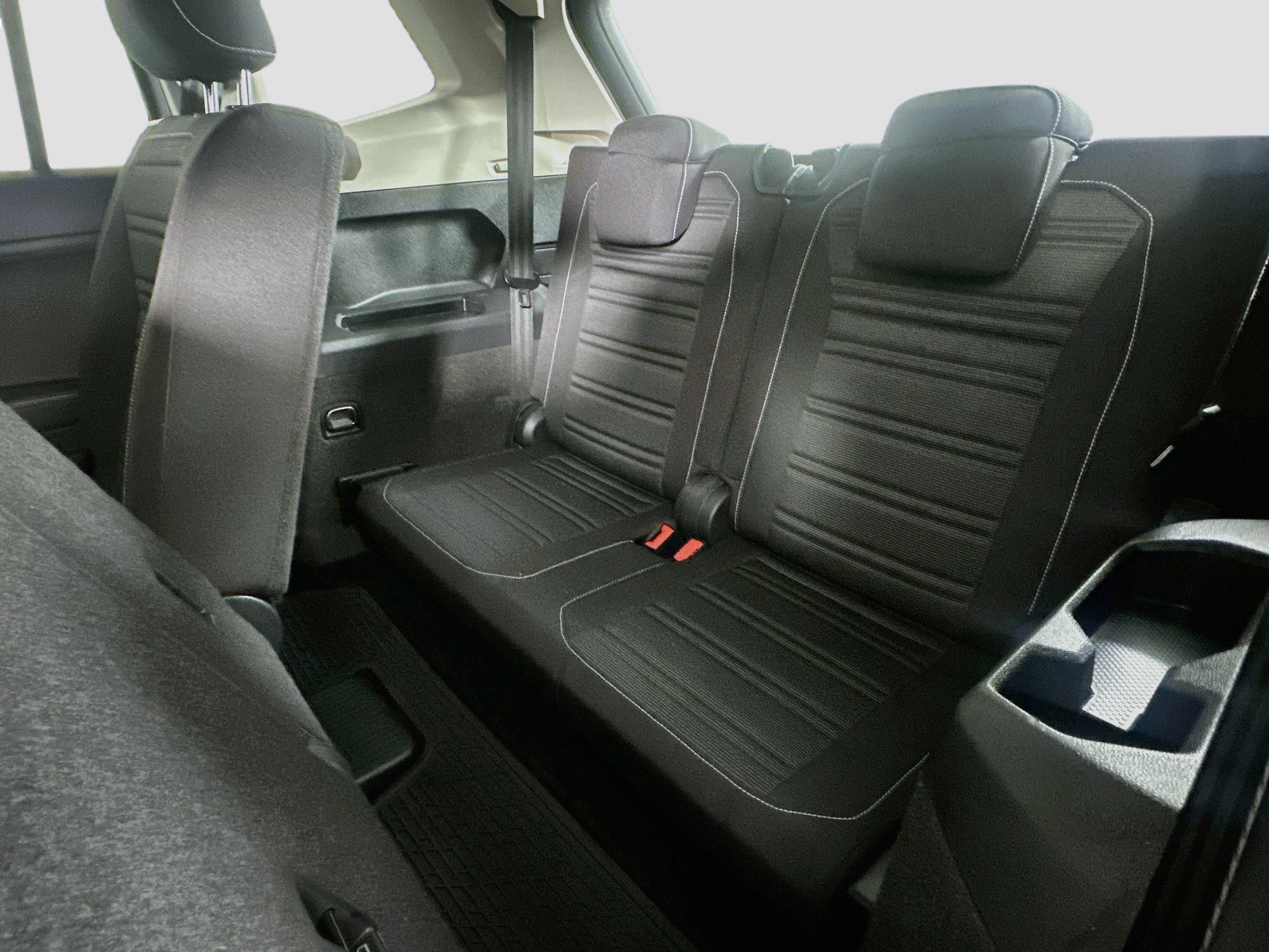 Used 2022 Volkswagen Tiguan S FWD image 27