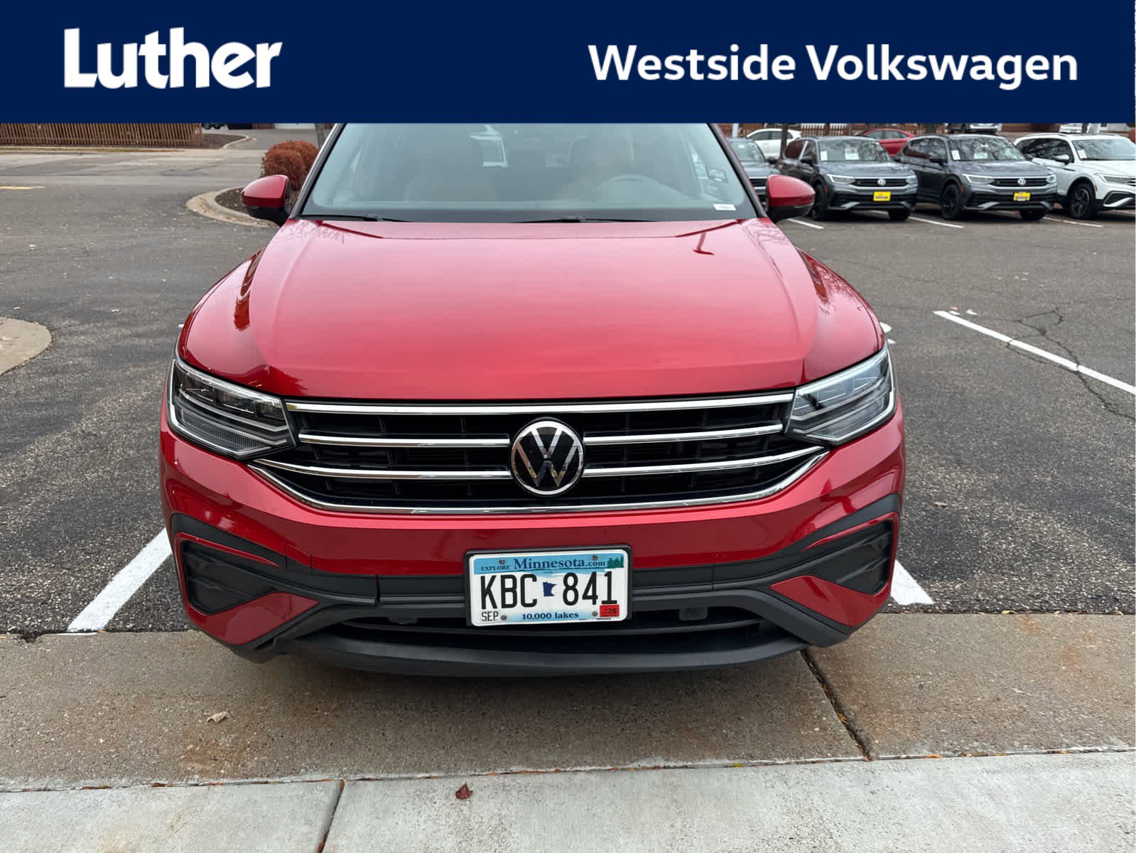 Used 2022 Volkswagen Tiguan SE w/ Panoramic Sunroof Package