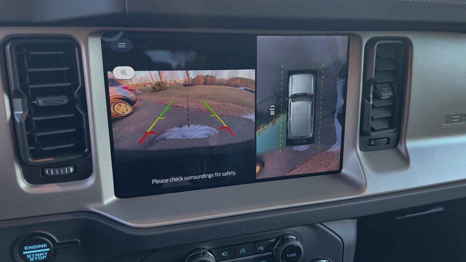 Used 2025 Ford Bronco Outer Banks image 23