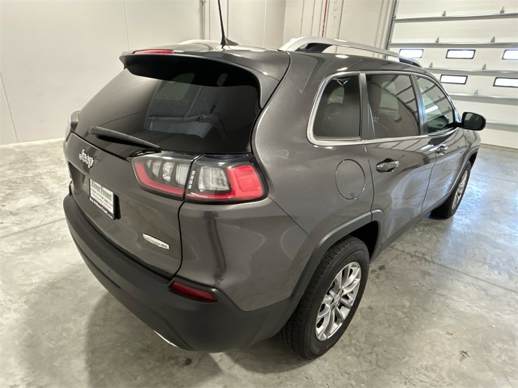 Used 2021 Jeep Cherokee Latitude Lux w/ Comfort/Convenience Group image 6