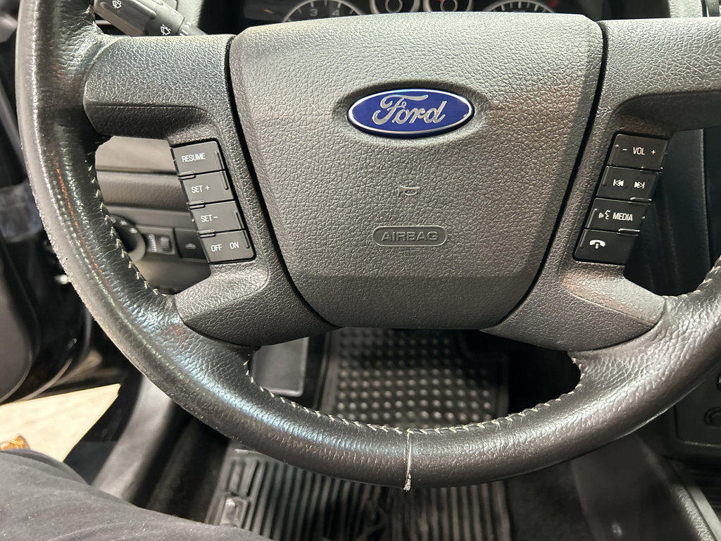 Used 2009 Ford Fusion SEL image 15