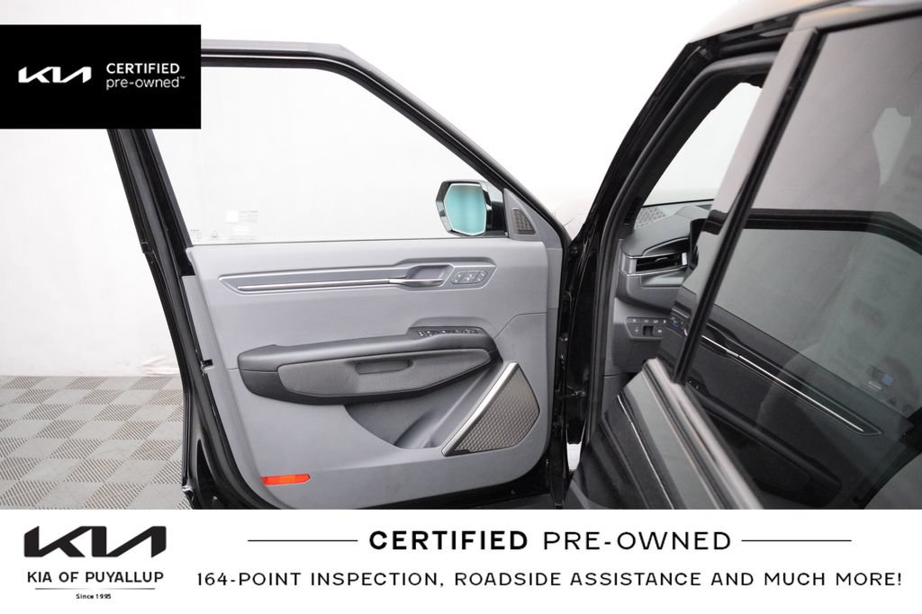 Certified 2024 Kia EV9 GT-Line AWD/4WD image 10