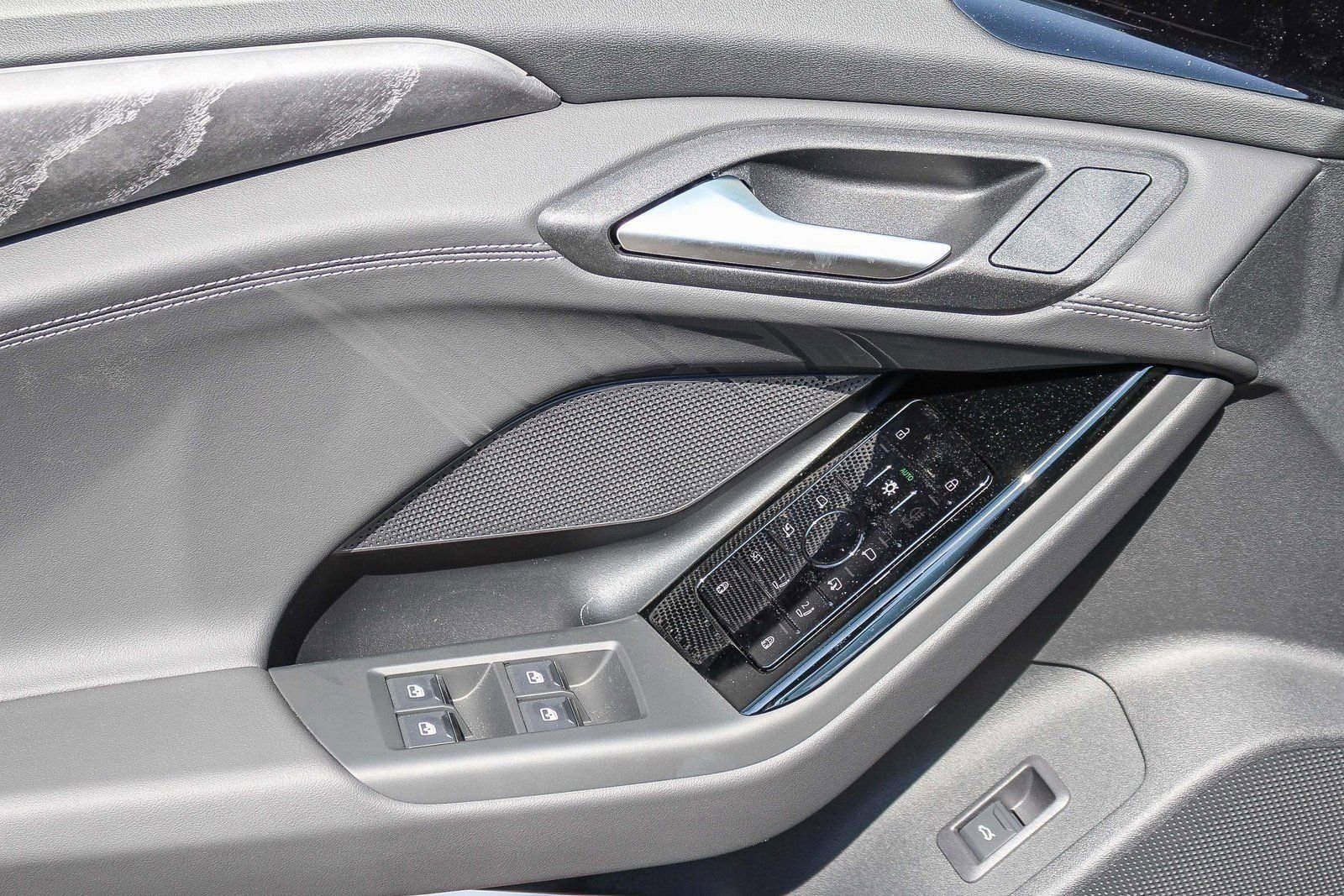 New 2025 Audi A6 e-tron Premium RWD image 22