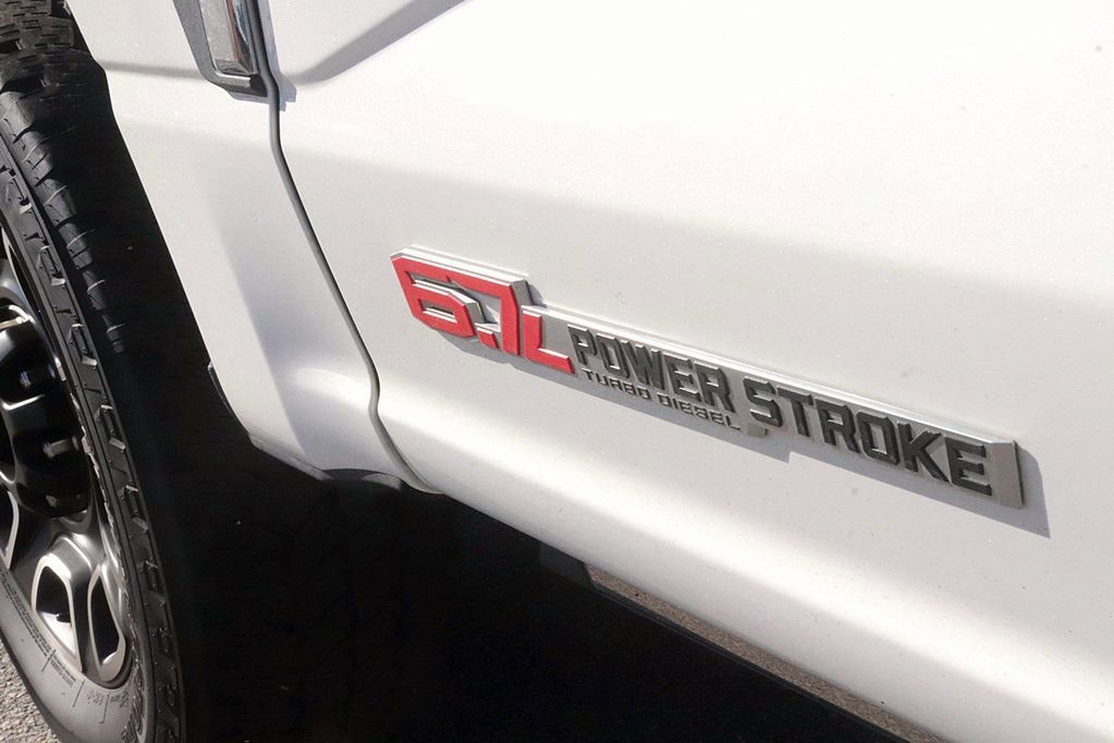 Used 2024 Ford F250 Platinum image 12