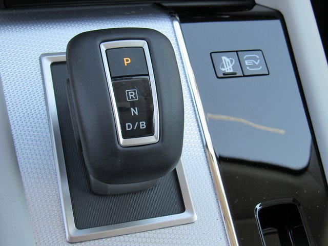 New 2025 Mitsubishi Outlander SEL image 21