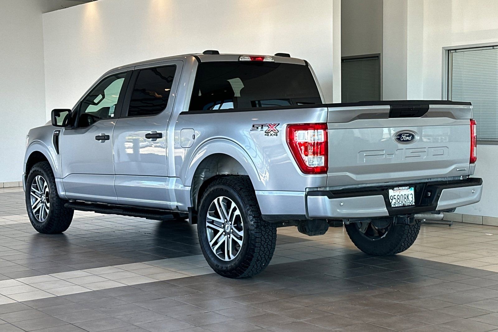 Used 2022 Ford F150 XL w/ STX Appearance Package AWD/4WD image 6