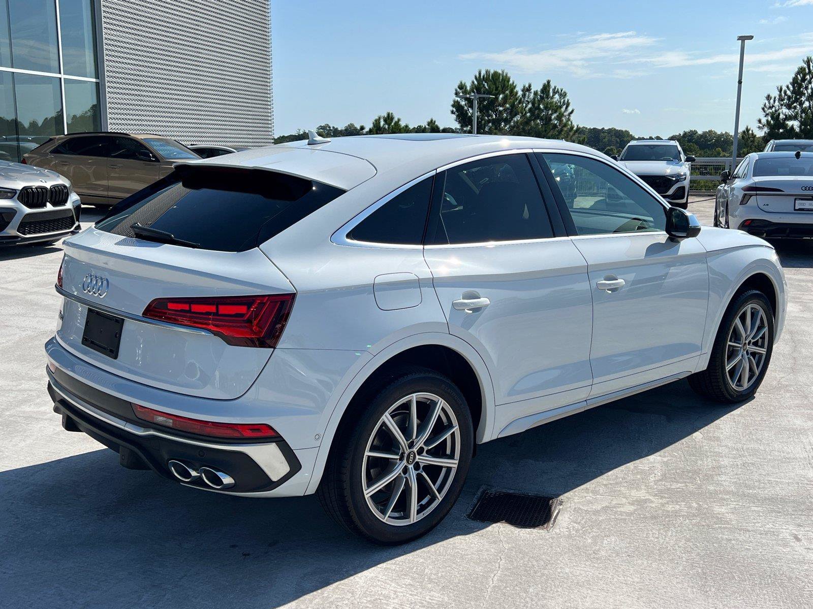 Used 2023 Audi SQ5 Prestige w/ Prestige Package AWD/4WD image 5
