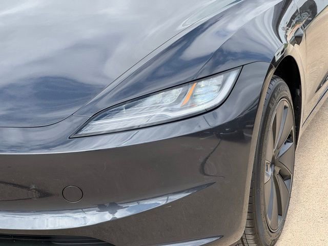 Used 2025 Tesla Model 3 Long Range image 9