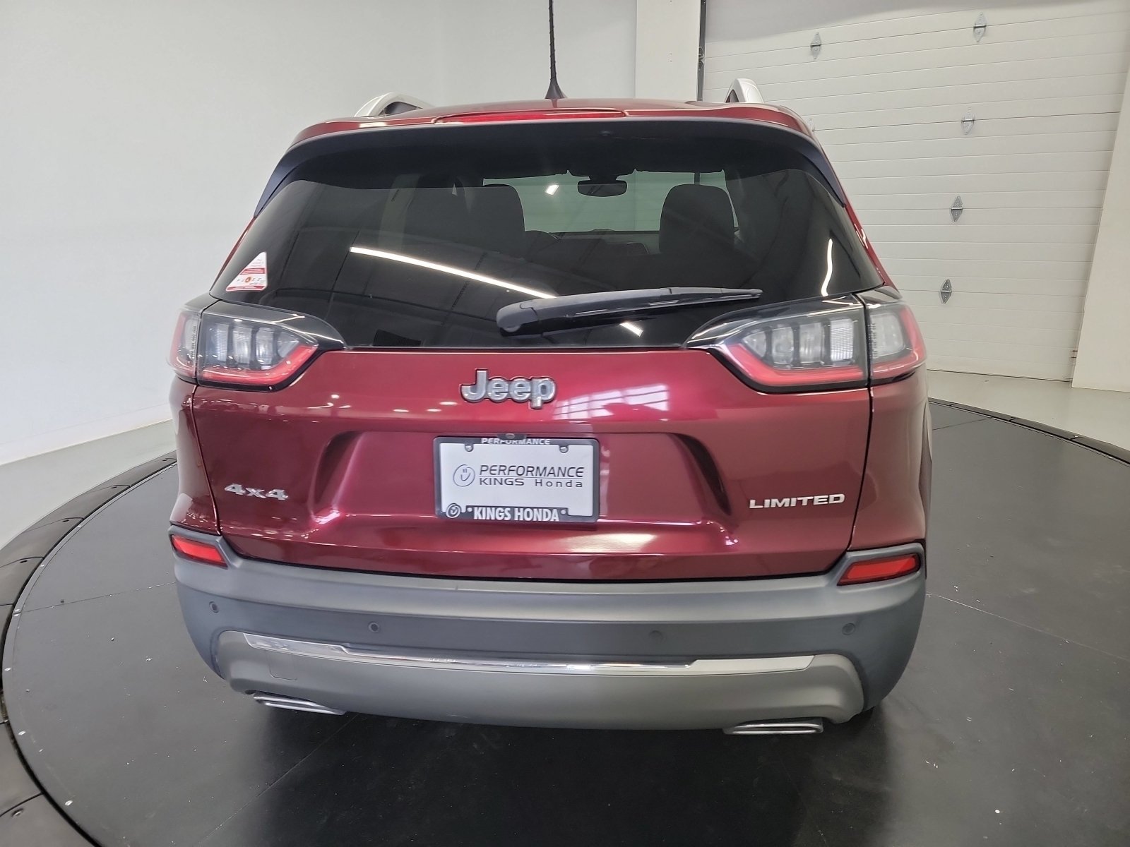 Used 2020 Jeep Cherokee Limited AWD/4WD image 8