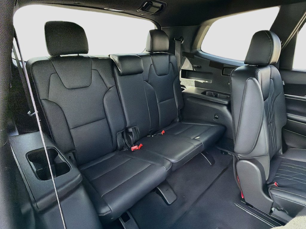 Used 2024 Kia Telluride EX X-Line AWD/4WD image 30