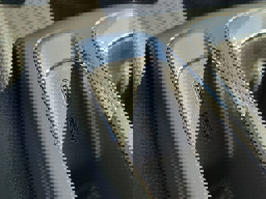 New 2026 Chevrolet Equinox EV LT image 10