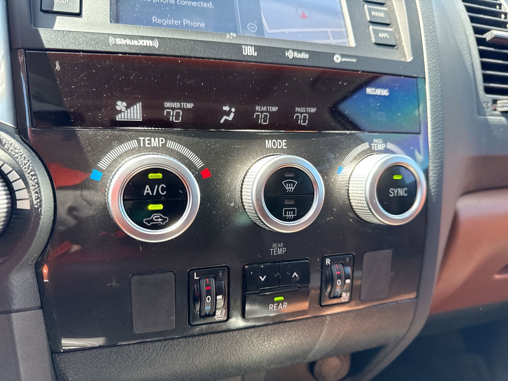 Certified 2020 Toyota Sequoia Platinum RWD image 17