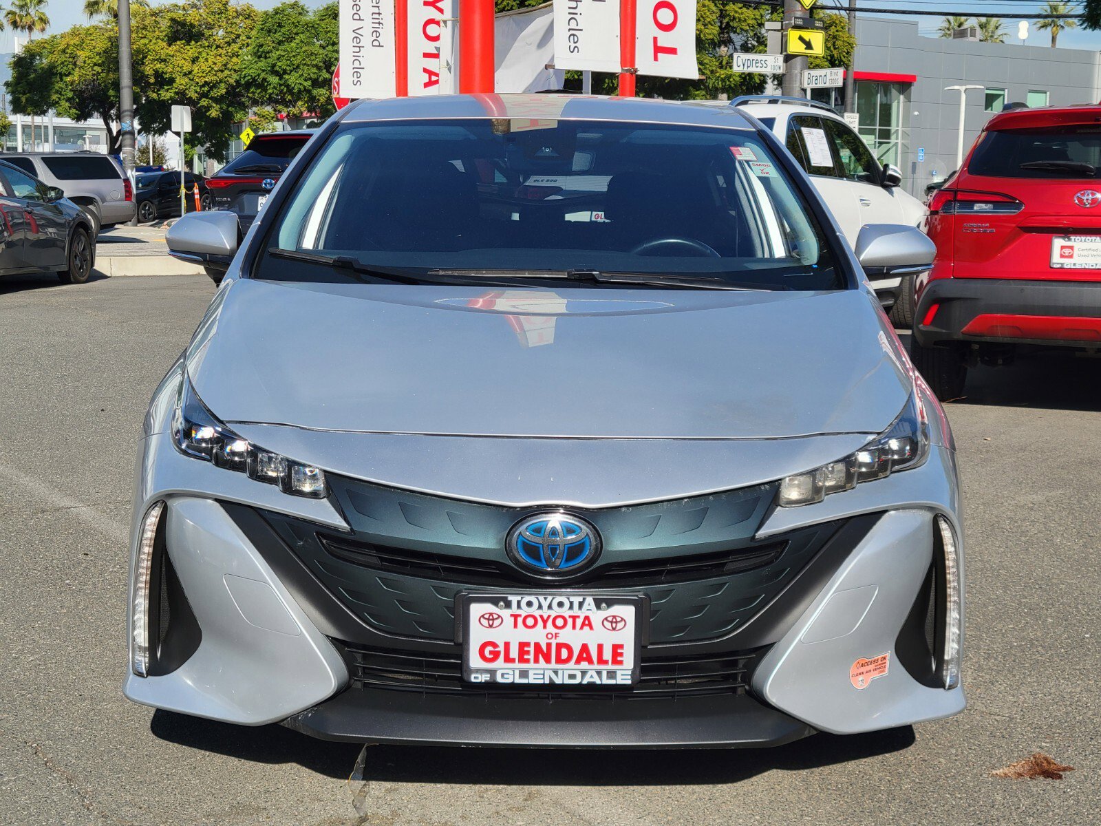 Certified 2020 Toyota Prius Prime LE image 2
