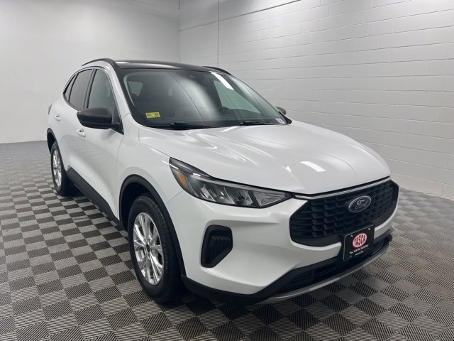 Used 2023 Ford Escape Active w/ Tech Pack #1 image 1