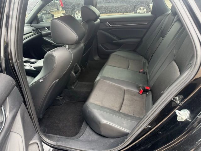 Used 2022 Honda Accord Sport image 11
