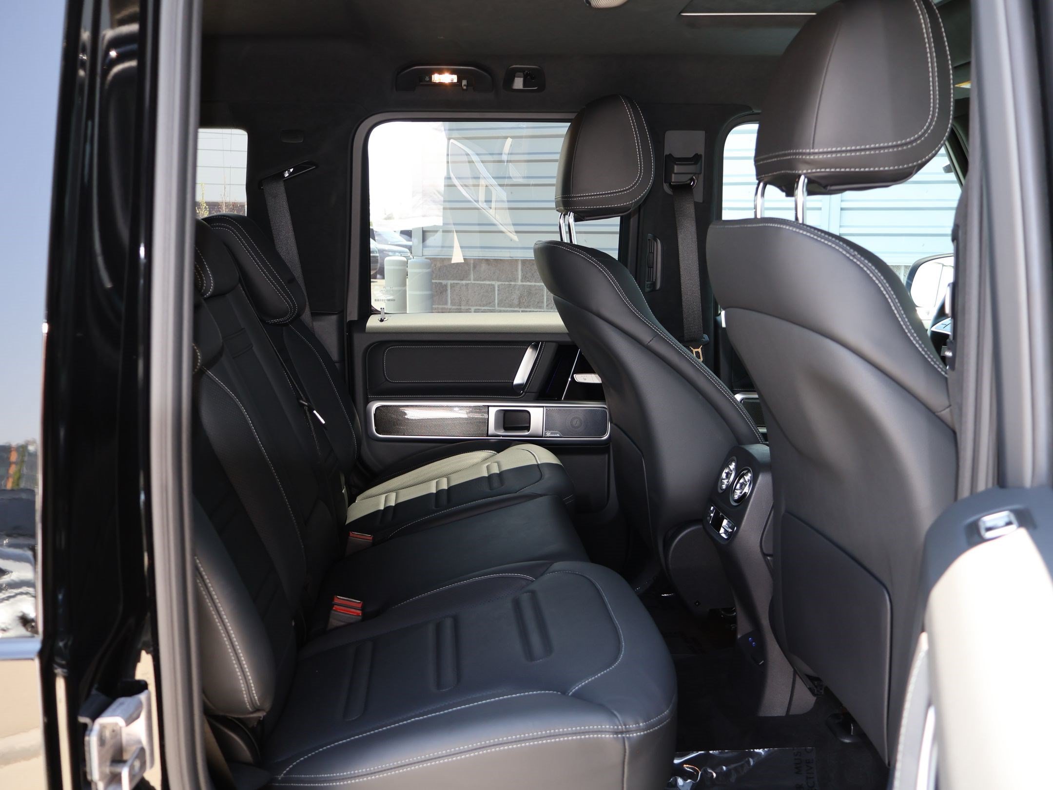 Used 2026 Mercedes-Benz G 550 image 32