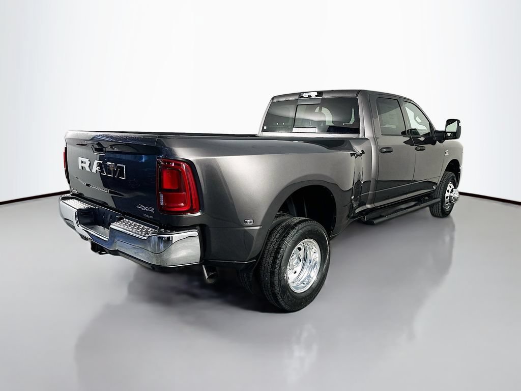 New 2026 RAM 3500 Tradesman AWD/4WD image 7