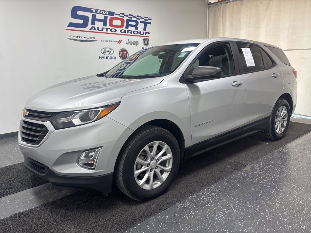 Used 2021 Chevrolet Equinox LS w/ LS Convenience Package