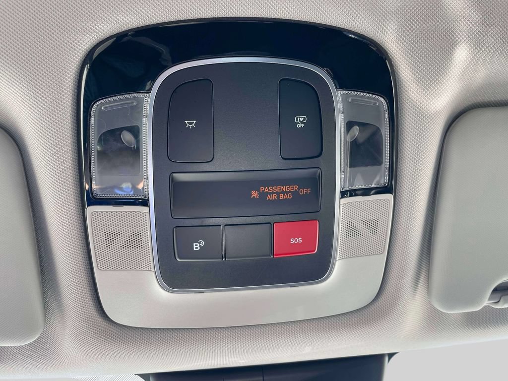 Certified 2025 Hyundai Tucson SEL AWD/4WD image 32