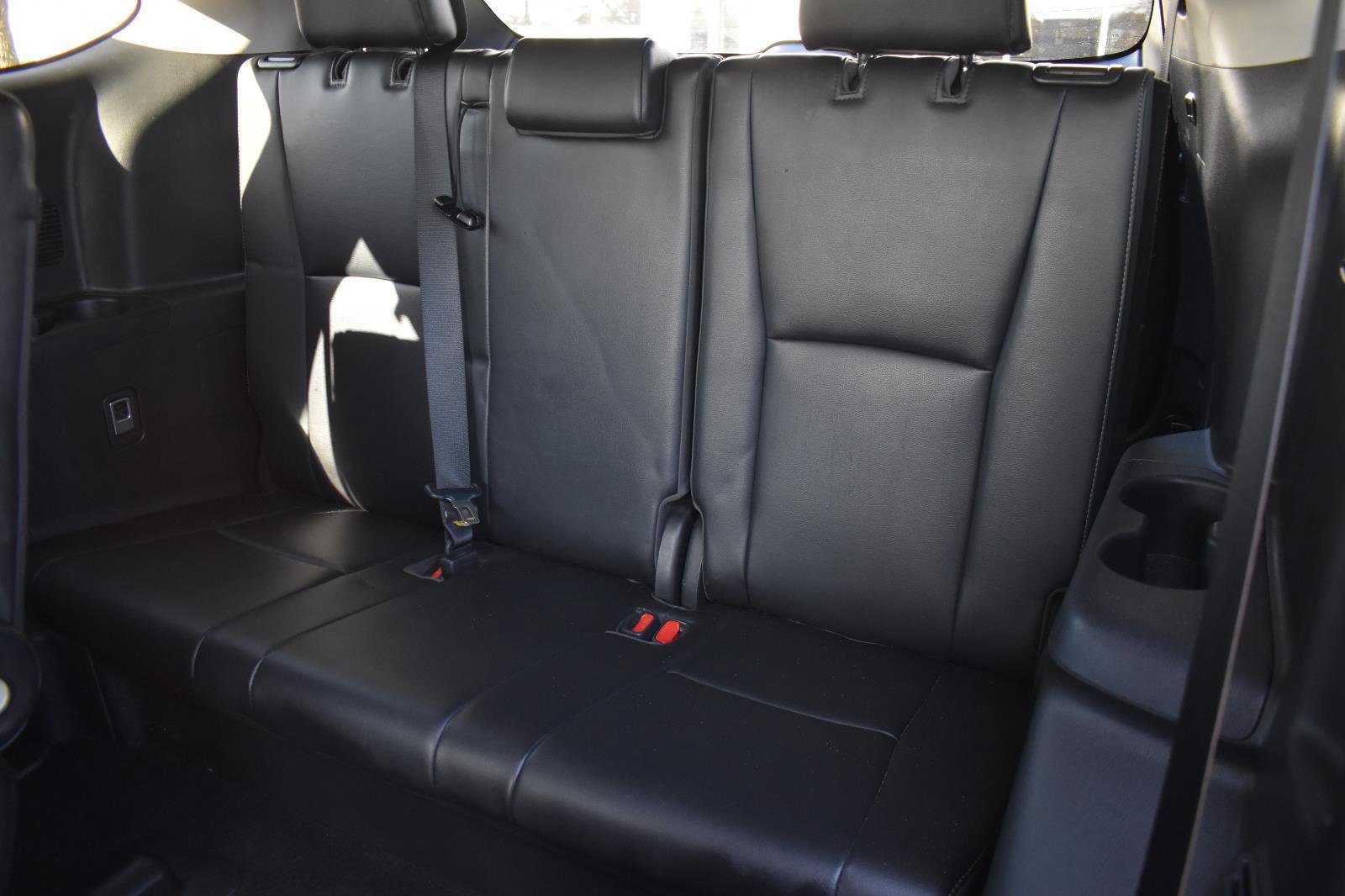 Used 2021 Toyota Highlander Platinum image 21