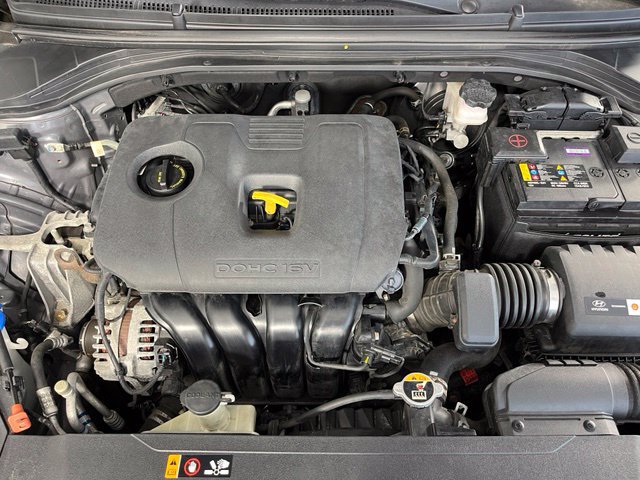 Used 2019 Hyundai Elantra SE FWD image 40